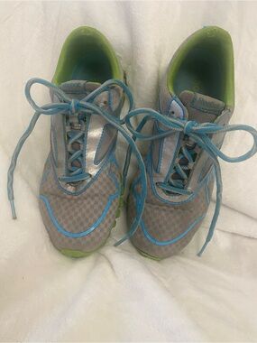 Reebok Zig Tech Zigsonic Toning Sneakers with Blue Trim and Lime Green Interior
